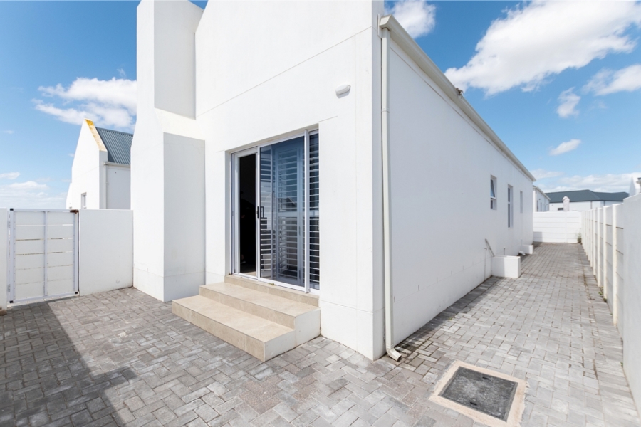 3 Bedroom Property for Sale in Atlantic Waves Estate Western Cape